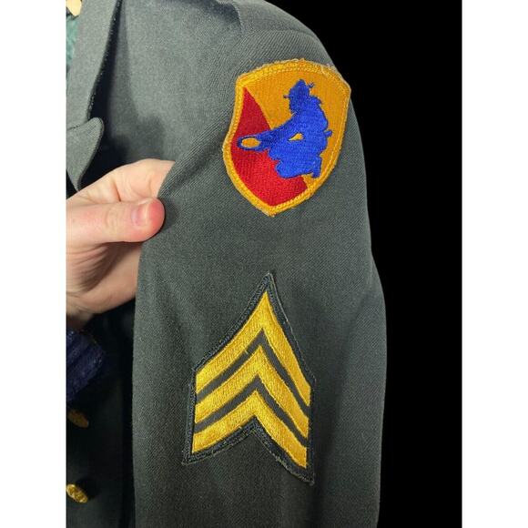 US Army Uniform Dress Jacket & Patches 1957 Vietnam War Sergeant 39R Wool Serge - Picture 11 of 13